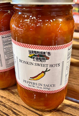 Yarnick's Honkin' Sweet Hot Peppers in Sauce